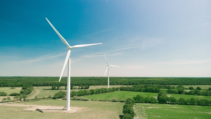 Moskovské ropné embargo dokazuje, že svet potrebuje revolúciu v oblasti čistej energie